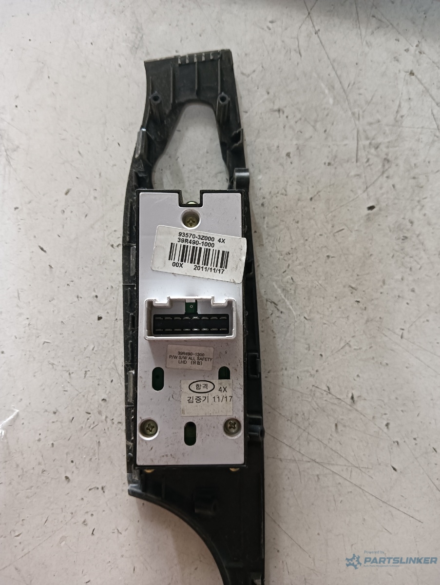 Butoane geamuri electrice stanga fata HYUNDAI i40 (VF) [ 2012 - > ] OEM 935703z000 – foto 2