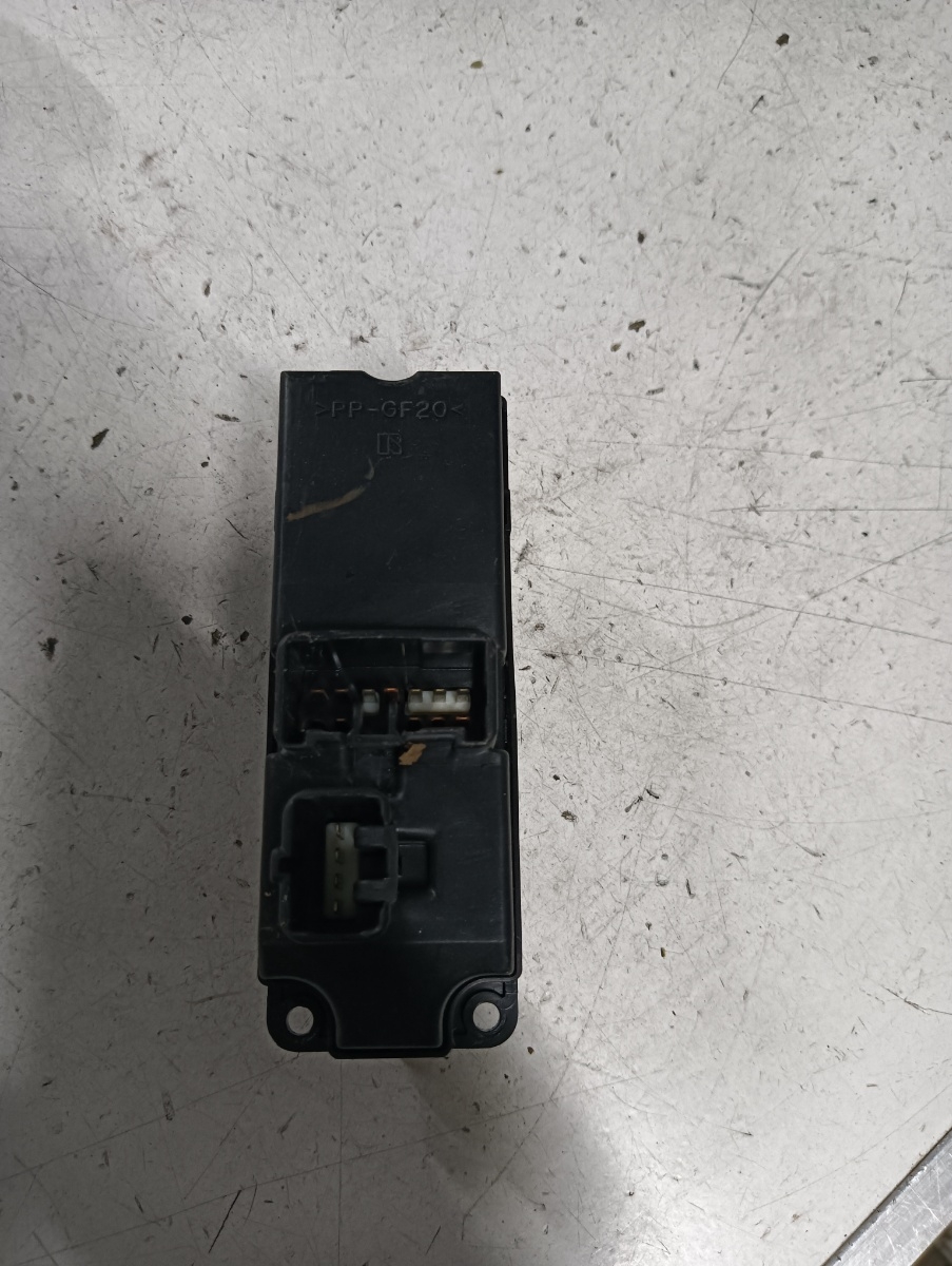 Butoane geamuri electrice stanga fata MAZDA  6 2005> – foto 2