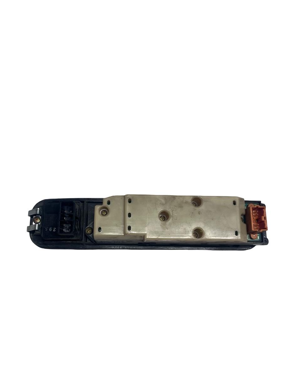 Butoane geamuri electrice stanga fata MITSUBISHI L200 - 2001 – foto 2