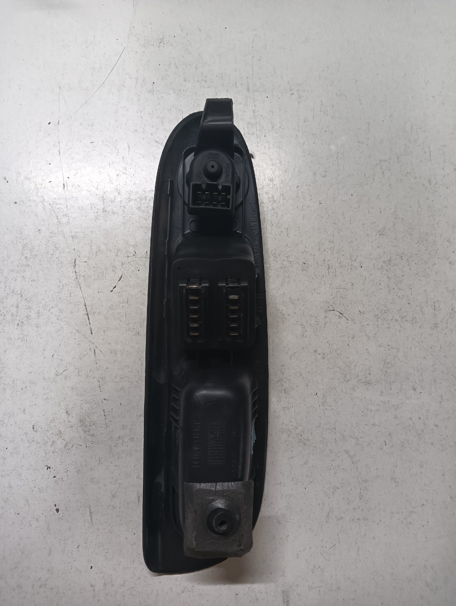 Butoane geamuri electrice stanga fata RENAULT CLIO III BR0/1, CR0/1 2005 - > 7700845735 – foto 2