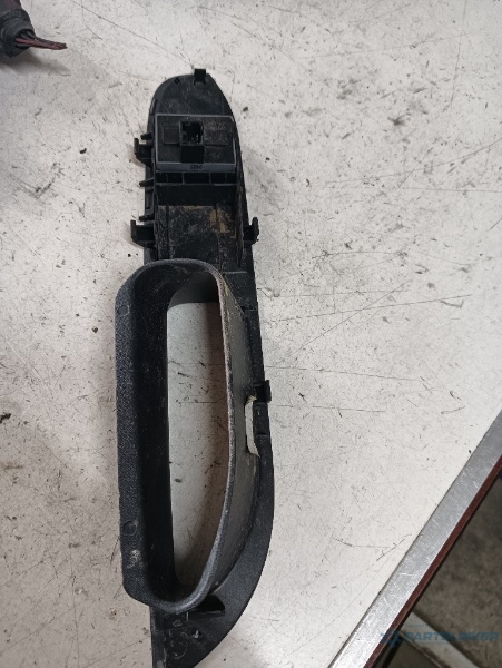 Butoane geamuri electrice stanga fata SEAT CORDOBA III (6L2) [ 2002 - 2009 ] – foto 2