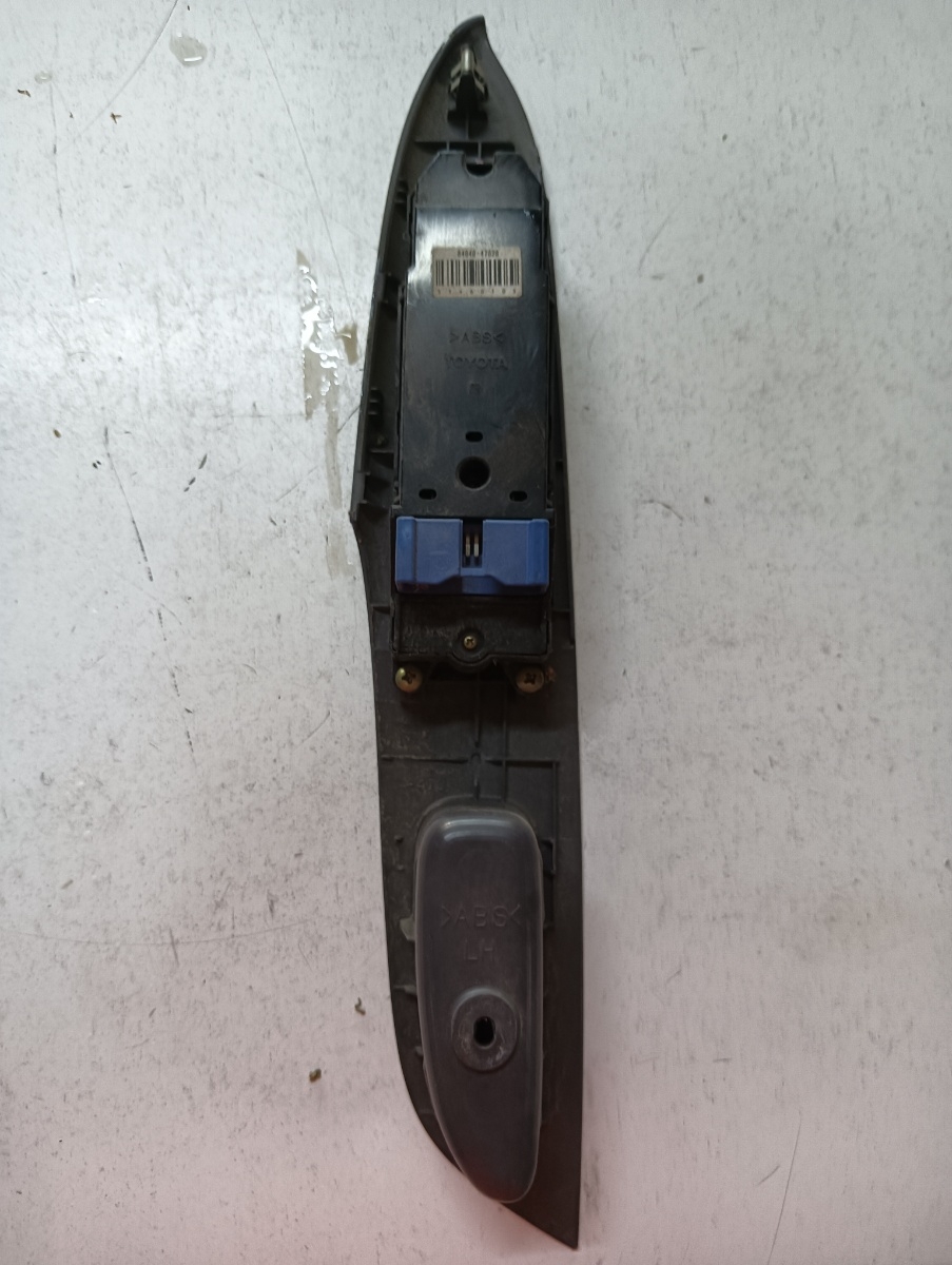 Butoane geamuri electrice stanga fata TOYOTA PRIUS Saloon _W1_ 2000 - 2004 – foto 2