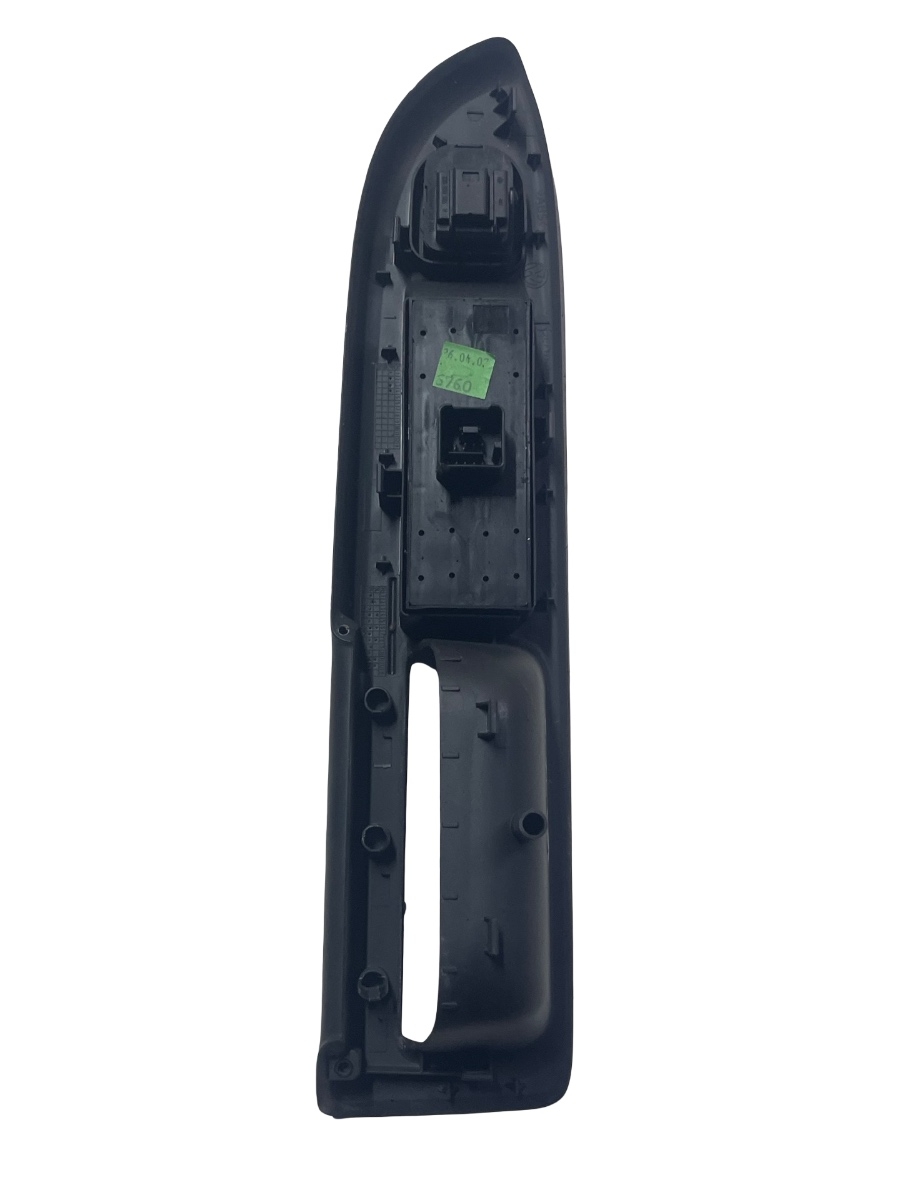 Butoane geamuri electrice stanga fata VOLKSWAGEN GOLF PLUS 5M1, 521 2004 - 2013 5M1867371 – foto 3