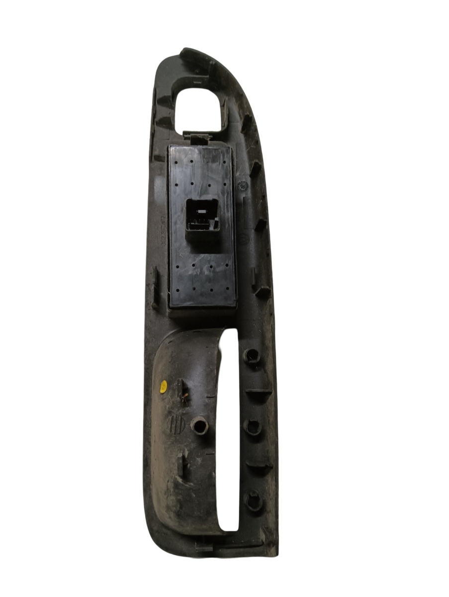 Butoane geamuri electrice stanga fata VOLKSWAGEN PASSAT 3C2 2005 - 2010 – foto 2
