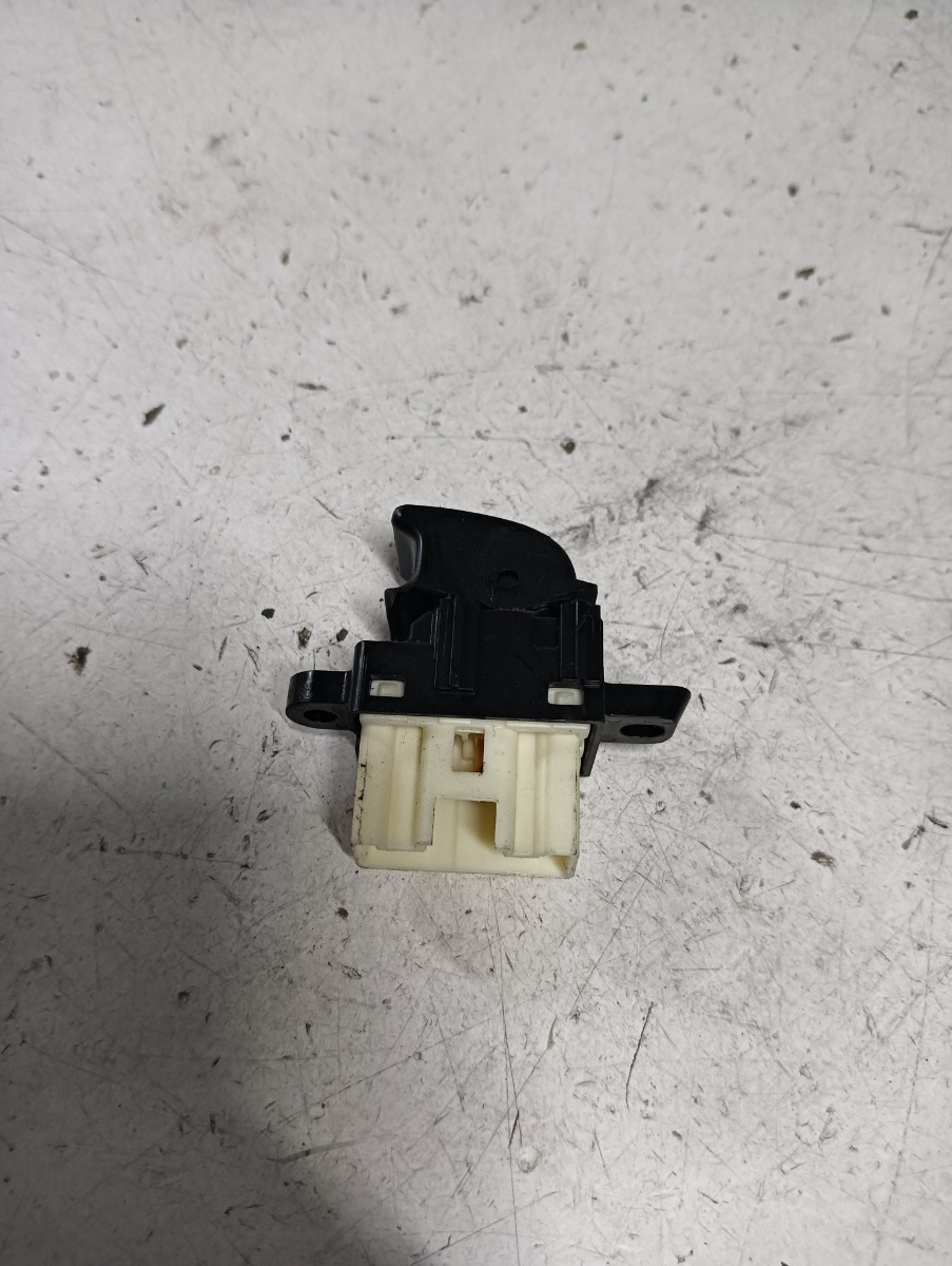 Butoane geamuri electrice stanga spate MAZDA  6 2005> – foto 2