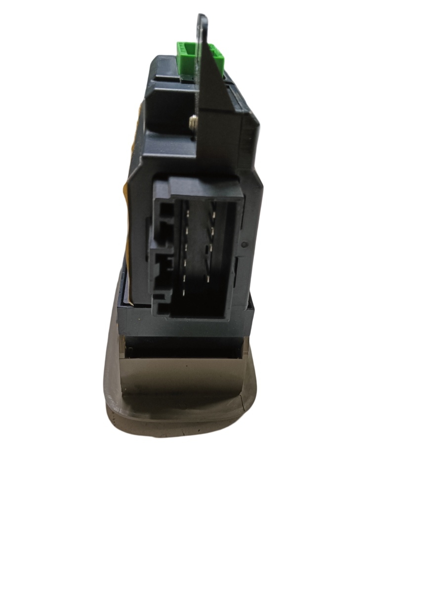 Butoane geamuri electrice UK VOLVO XC90 I 275 2002 - 2015 2.5 – foto 3
