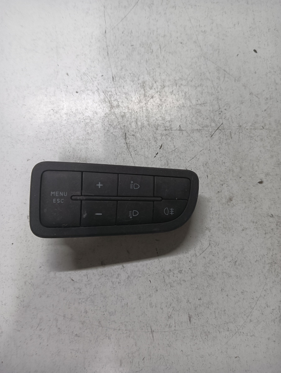 Butoane reglaj far  FIAT GRANDE PUNTO 199_ 2005 - > 735367267