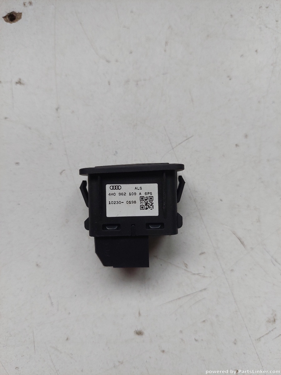 Buton alarma AUDI A8 III (4H2, 4H8, 4HC, 4HL) [ 2009 - 2018 ] OEM 4h0962109 – foto 2