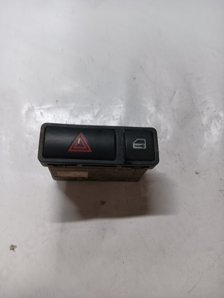 Buton avarie BMW 3 IV E46 1998 - 2005 – foto 2