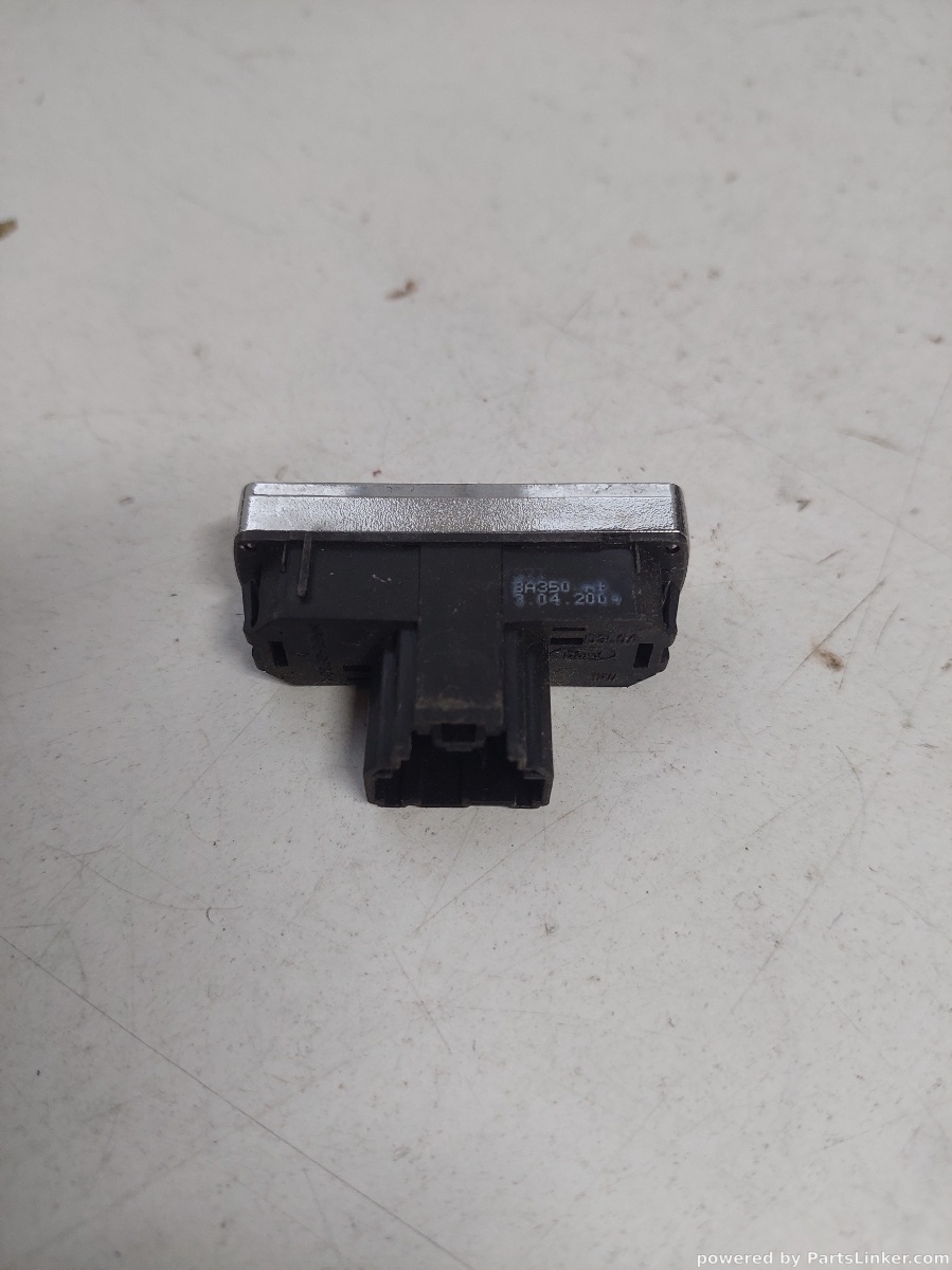 Buton avarie FORD FIESTA Saloon [ 2010 - > ] OEM 13a350ab – foto 2
