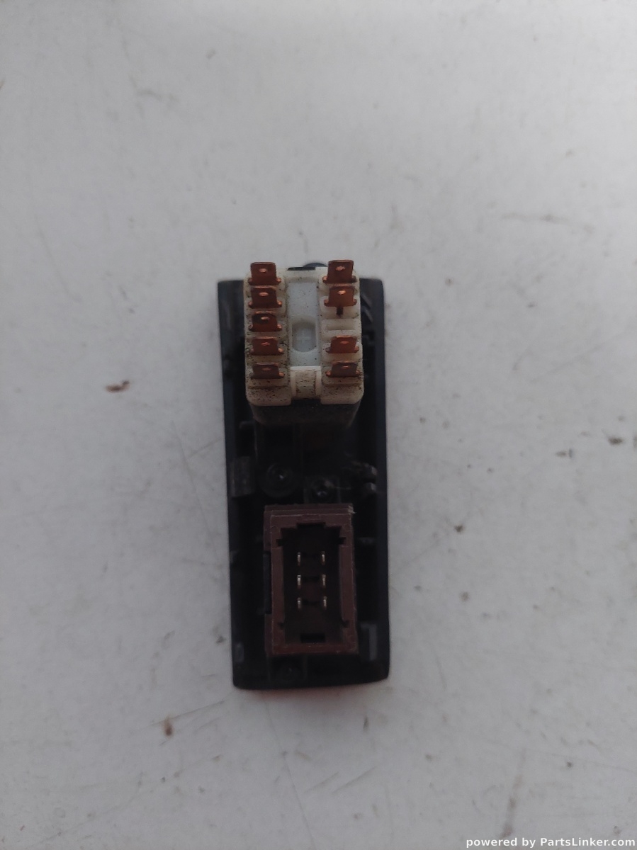 Buton avarie RENAULT LAGUNA II (BG0/1_) [ 2001 - 2007 ] OEM 822955 – foto 2