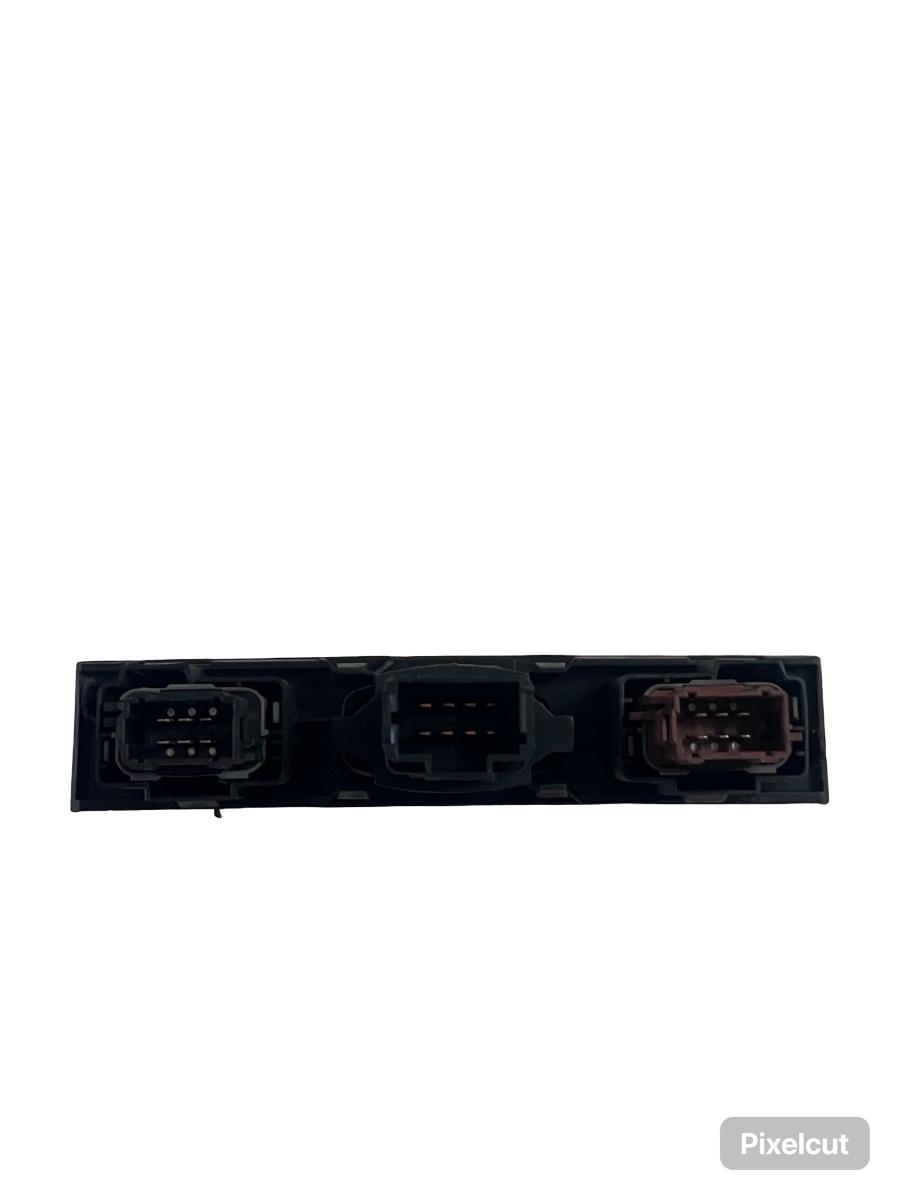 Buton avarie RENAULT Symbol I [ 1998 - 2008 ] – foto 2