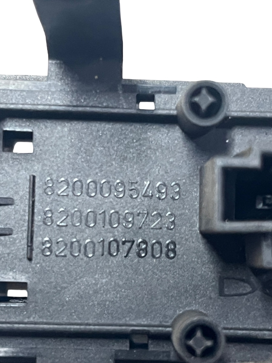 Buton avarii/ blocare usi  RENAULT SCENIC II JM0/1_ 2003 - > 8200095493 – foto 3