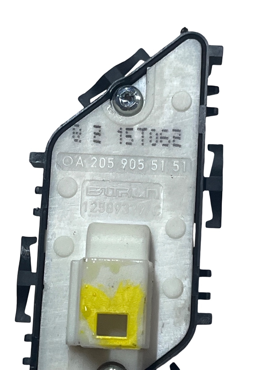 Buton blocare/deblocare portiere dreapta fata MERCEDES-BENZ C-CLASS W205 2013 - > A2059055151 – foto 3
