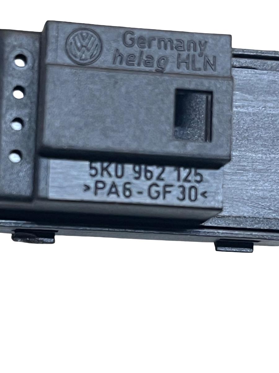 Buton blocare / deblocare portiere VOLKSWAGEN GOLF VI 5K1 2008 - 2013 5K0962125 – foto 3
