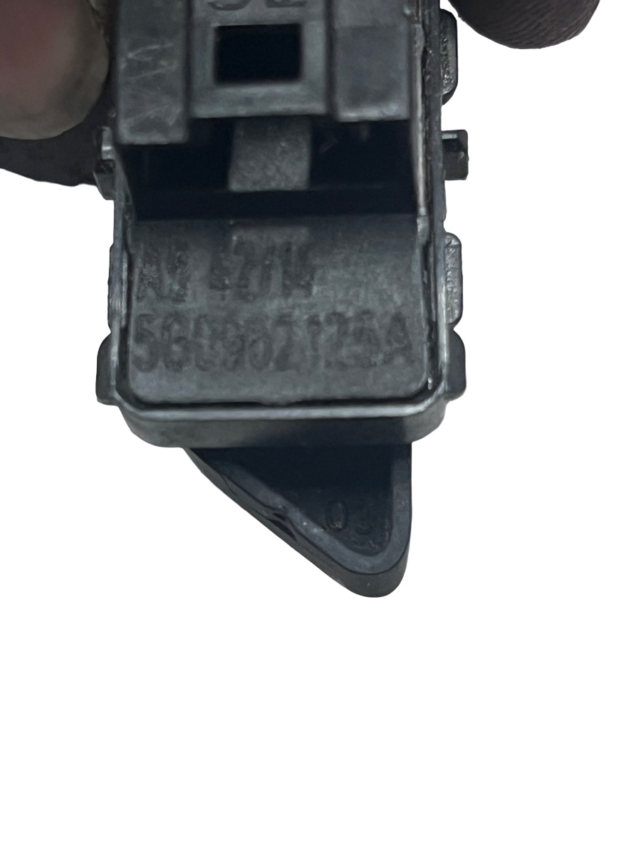 Buton blocare / deblocare portiere VOLKSWAGEN GOLF VII 5G1 2012 -> 5G0952125A – foto 2
