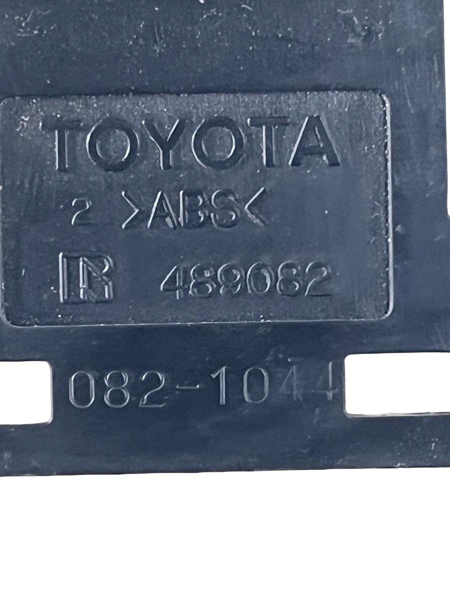 Buton blocare portiere TOYOTA COROLLA _E12_ 2001 - 2007 489082 – foto 2
