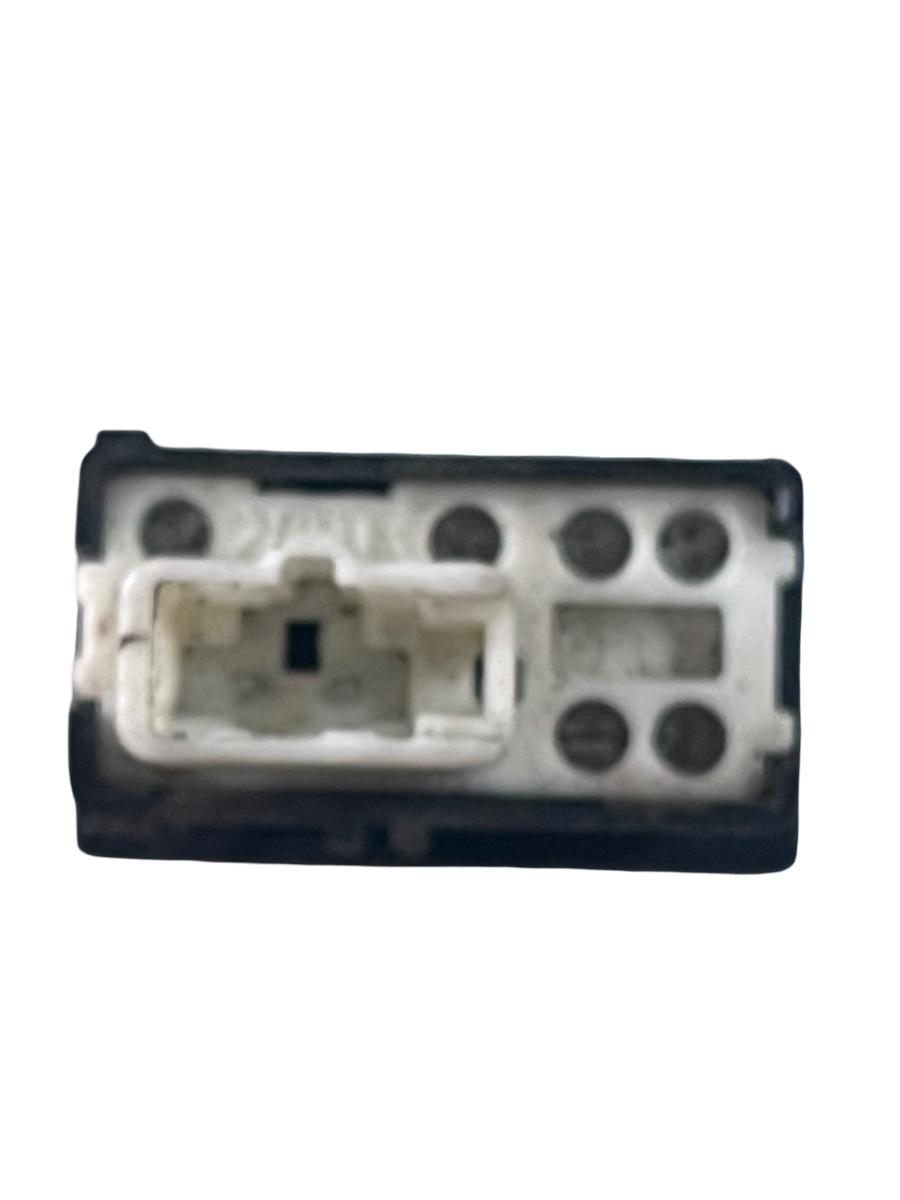 Buton blocare portiere TOYOTA COROLLA _E12_ 2001 - 2007 489082 – foto 3