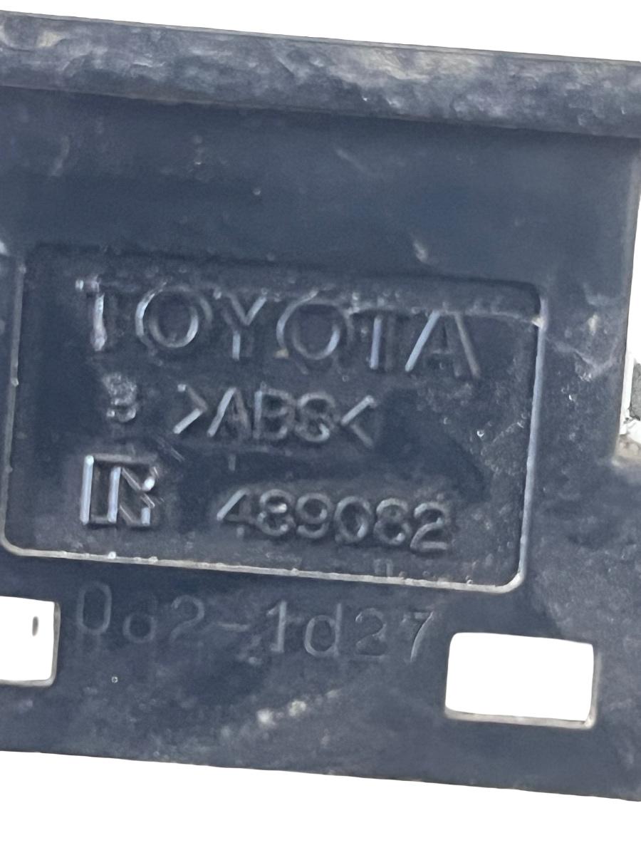 Buton blocare portiere TOYOTA COROLLA _E12_ 2001 - 2007 489082 – foto 2