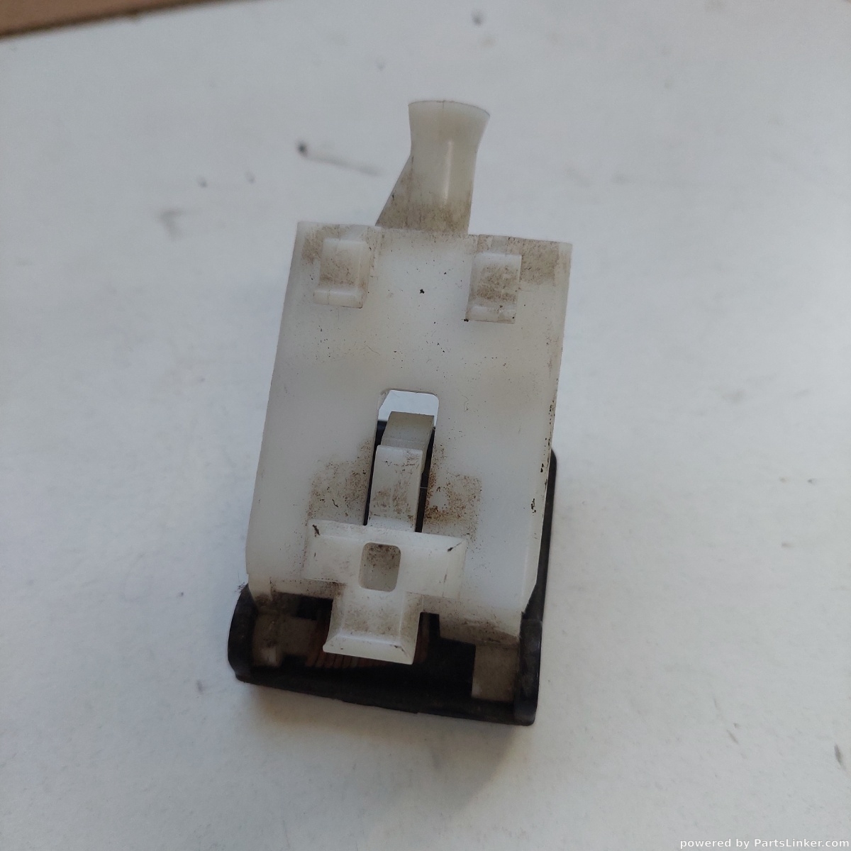 Buton capota TOYOTA LAND CRUISER 150 (TRJ15_, KDJ15_, GRJ15_, GDJ15_) [ 2009  OEM 08838390 – foto 2
