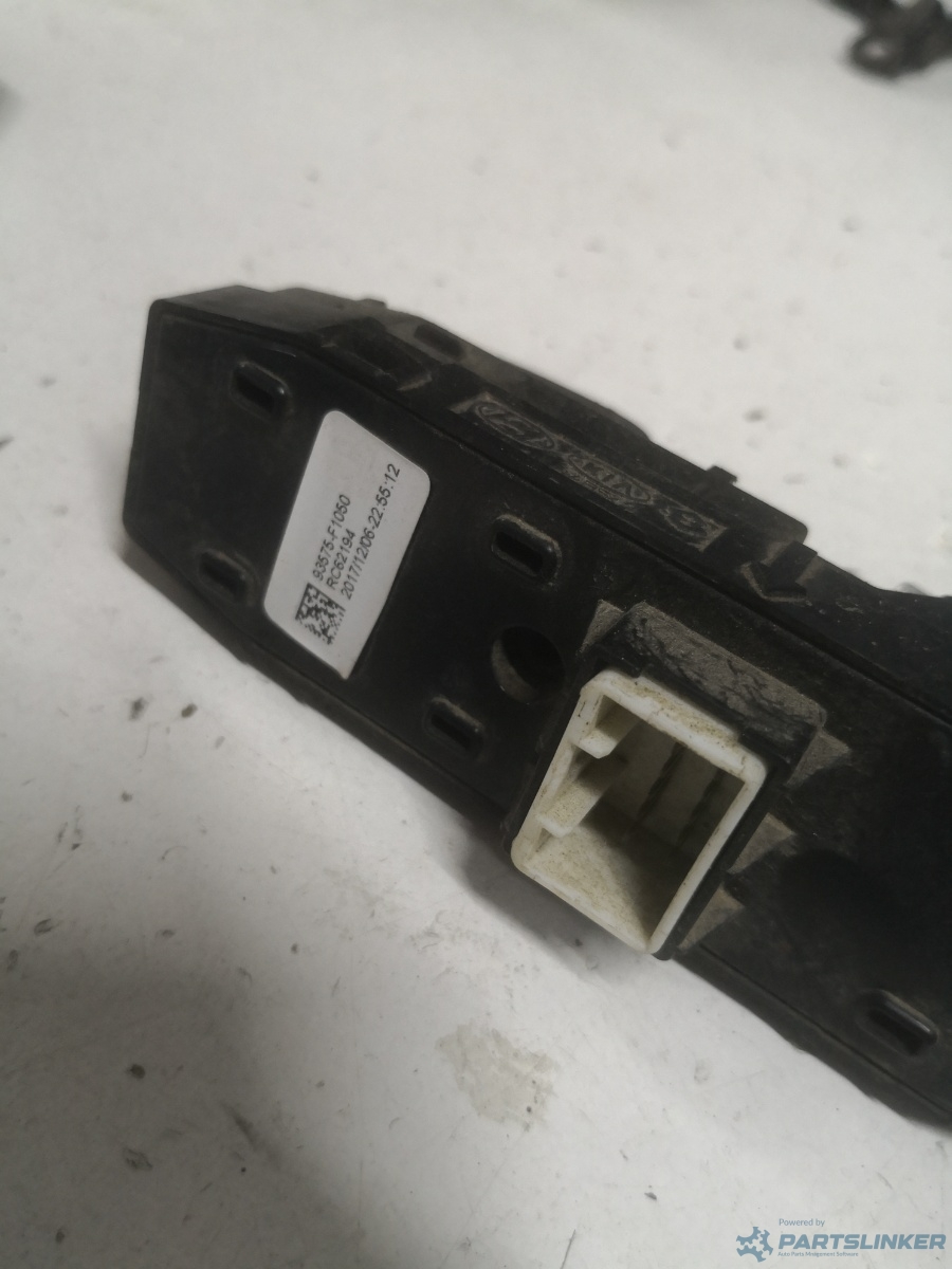Buton deblocare/blocare KIA SPORTAGE (QL, QLE) [ 2015 - > ] OEM 93575f1050 – foto 2