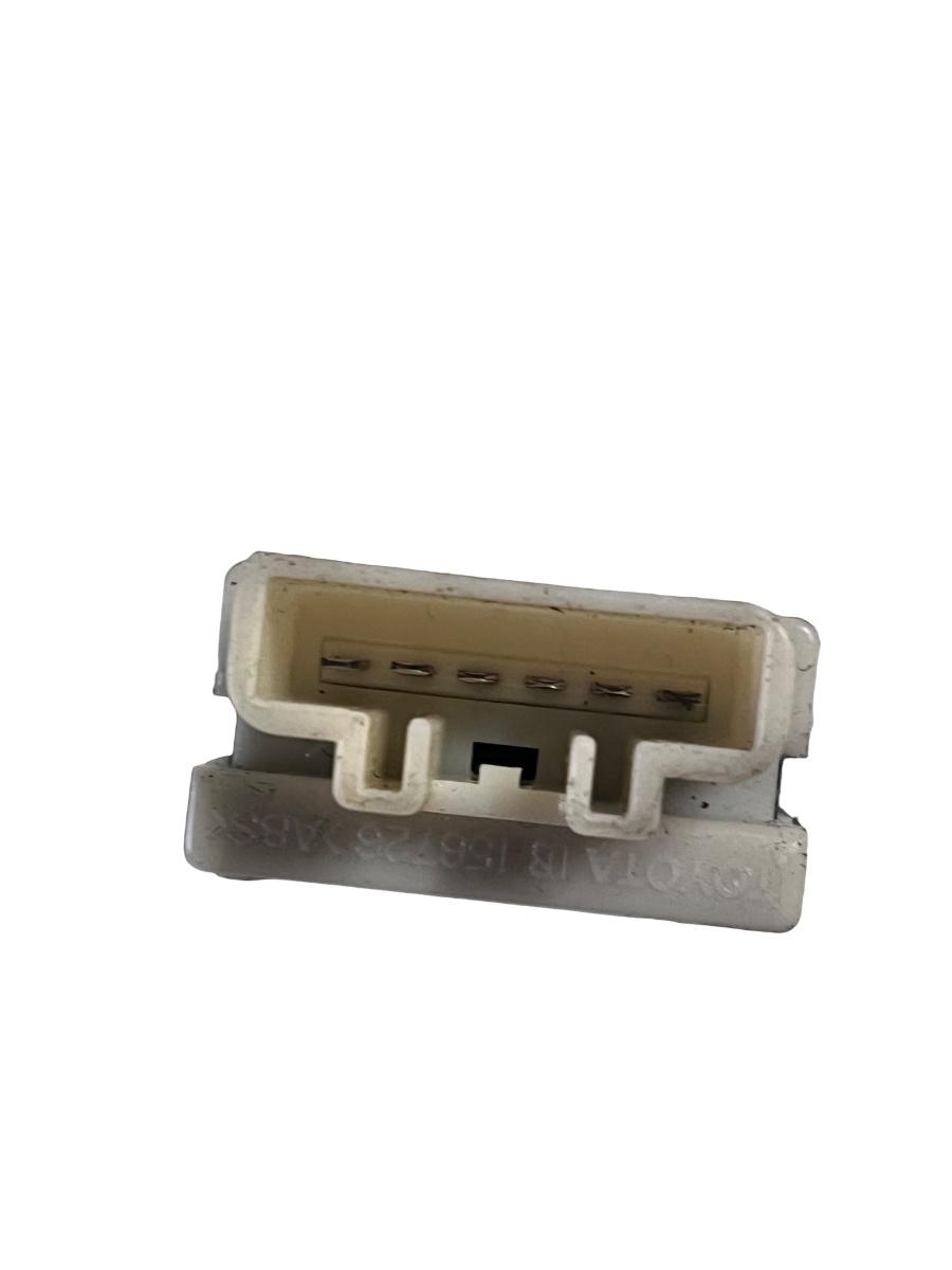 Buton deschidere haion / rezervor LEXUS IS II Saloon GSE2_, ALE2_, USE2_ 2005 - 2013 156726 – foto 3