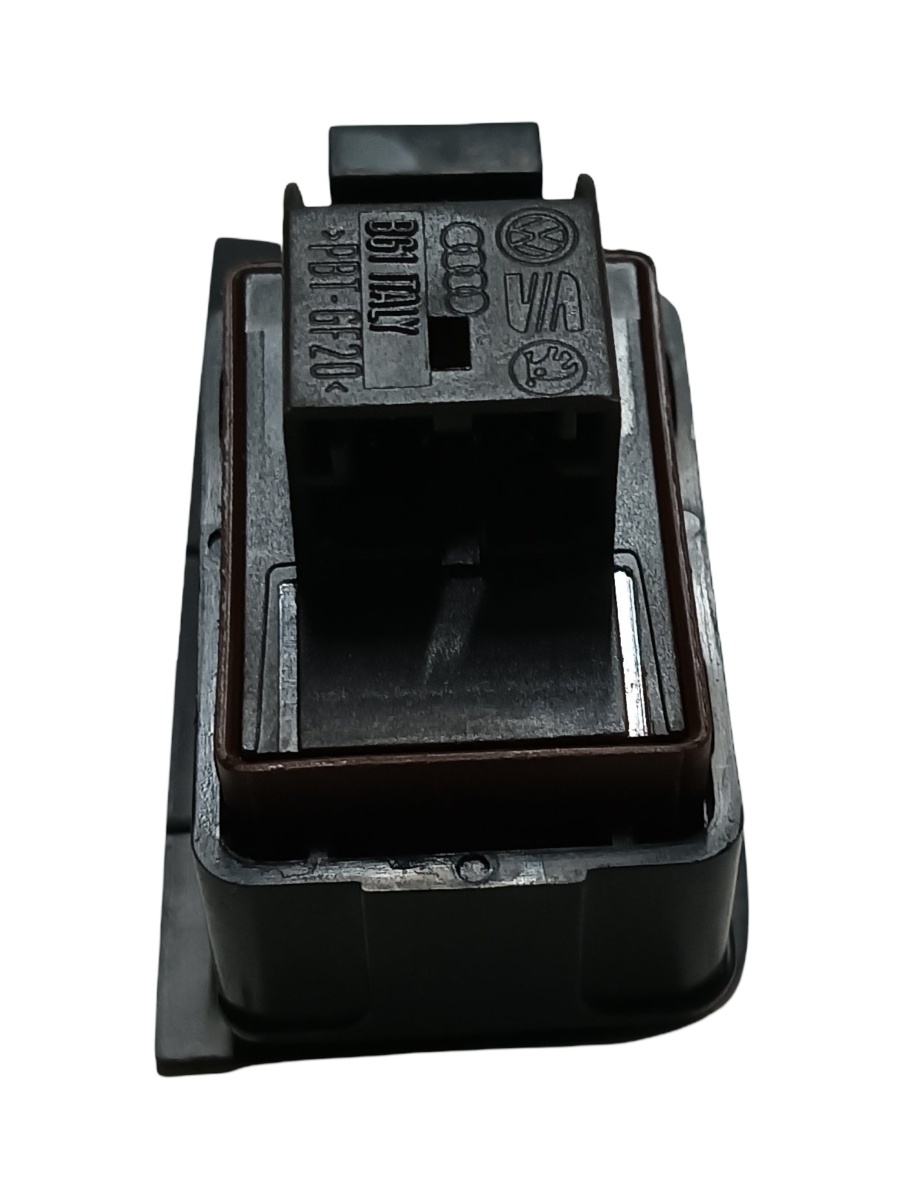 Buton deschidere hayon/portbagaj AUDI A6/S6 IV Saloon 4G2, C7, 4GC 2010 - 2018 – foto 2