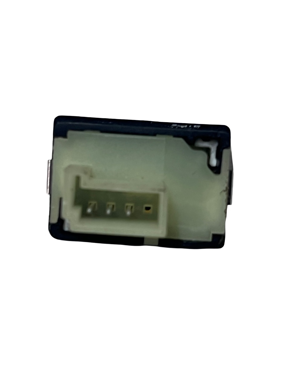 Buton deschidere portbagaj BMW 5 E60 2001 - 2010 6921846 – foto 2