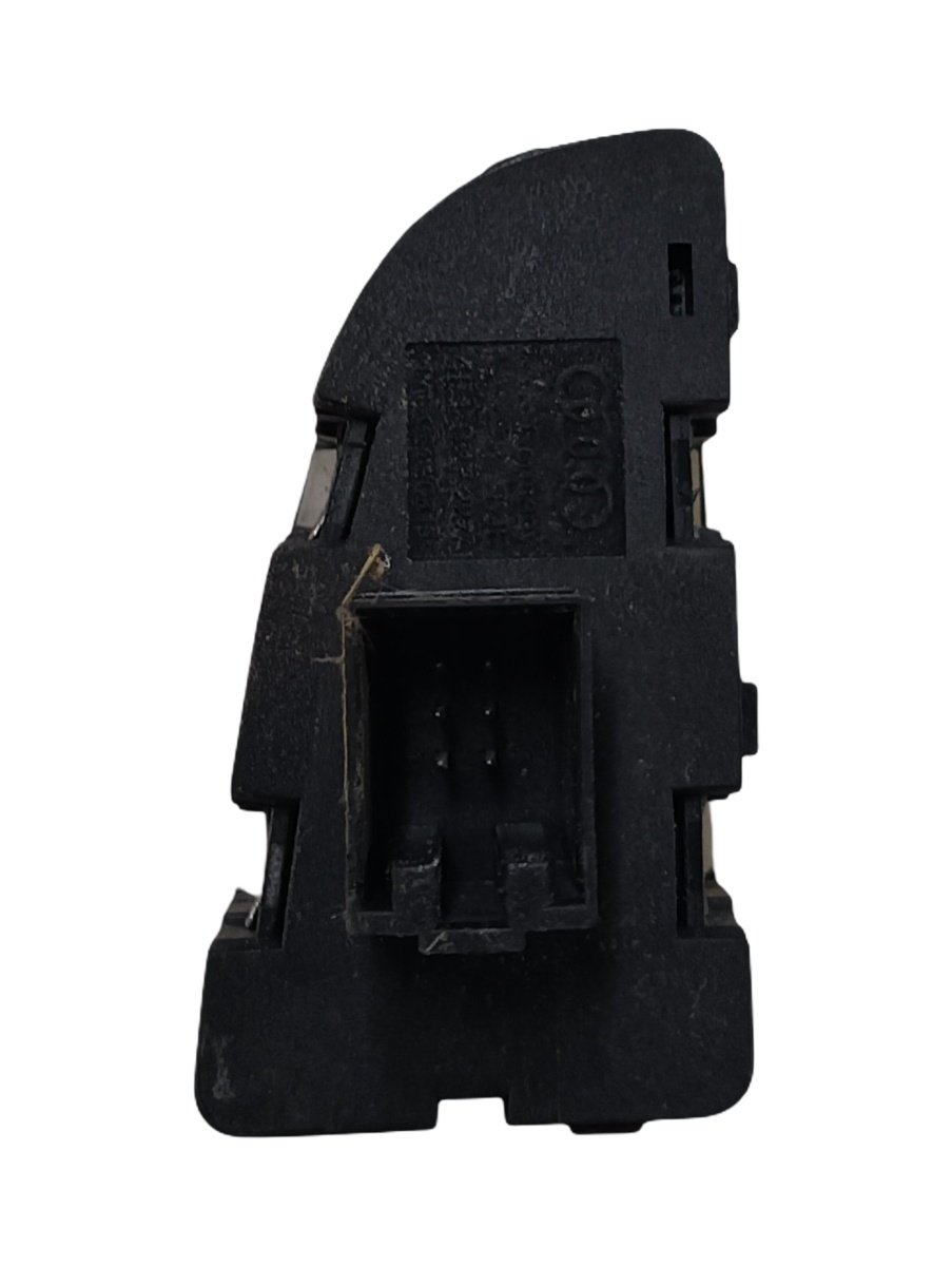 Buton deschidere torpedou AUDI A6/S6 III Saloon 4F2, C6 2004 - 2011 – foto 2