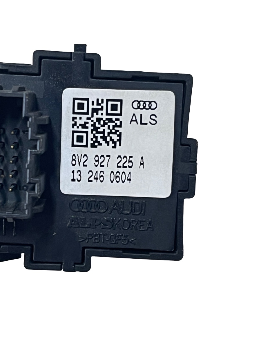 Buton frana de mana AUDI A3 Sportback 8VA, 8VF 2012 -> 8V2927225A – foto 3