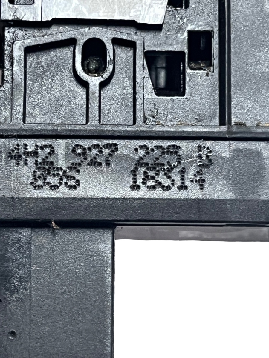 Buton frana de mana AUDI A8 III 4H2, 4H8, 4HC, 4HL 2009 - 2018 4H2927225B – foto 4
