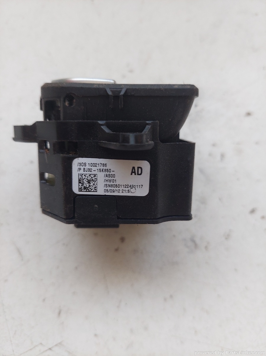 Buton frana de mana BMW X5 III (F15, F85) [ 2012 - 2018 ] OEM 10021786 – foto 2