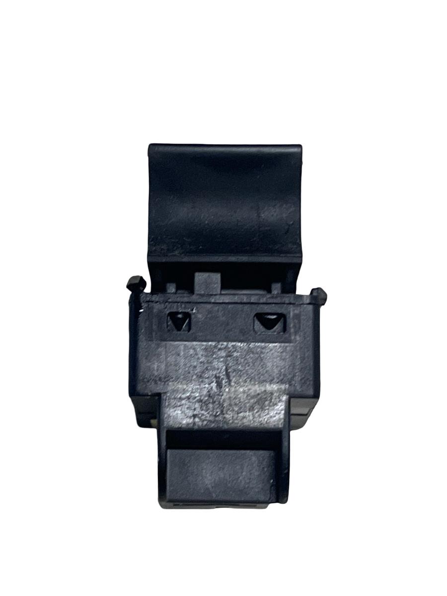 Buton geam electric dreapta fata AUDI A3 II 8P1 2003 - 2013 – foto 2