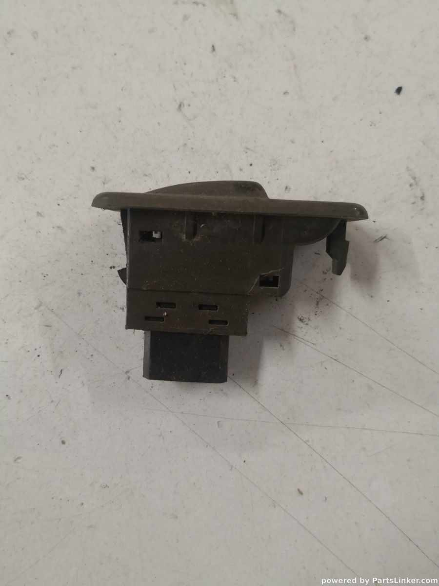 Buton geam electric dreapta fata MITSUBISHI PAJERO II (V3_W, V2_W, V4_W) [ 1990 - 2001 ] – foto 2