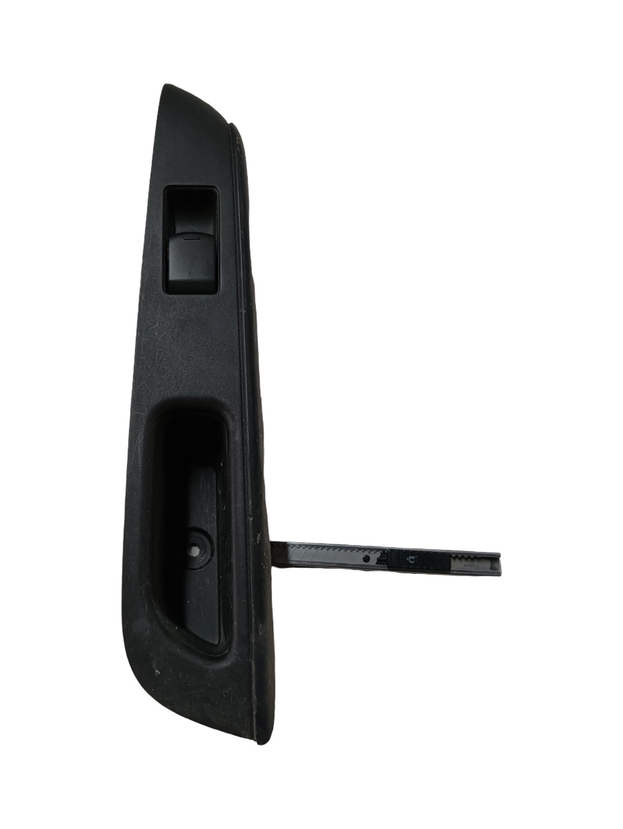 Buton geam electric  dreapta fata NISSAN NOTE E12 2012 - >