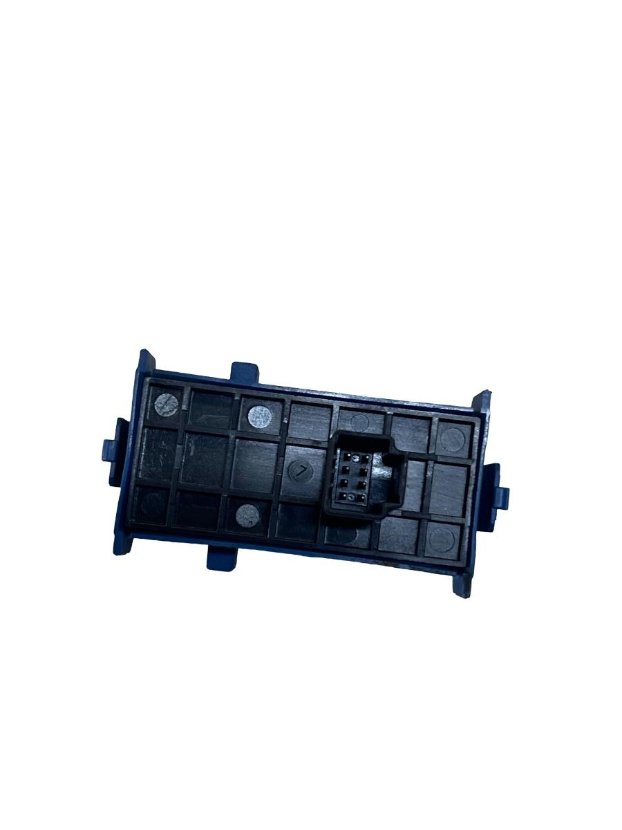 Buton geam electric dreapta fata TOYOTA AVENSIS Saloon _T27_ 2008 -> 84810-05070 – foto 2