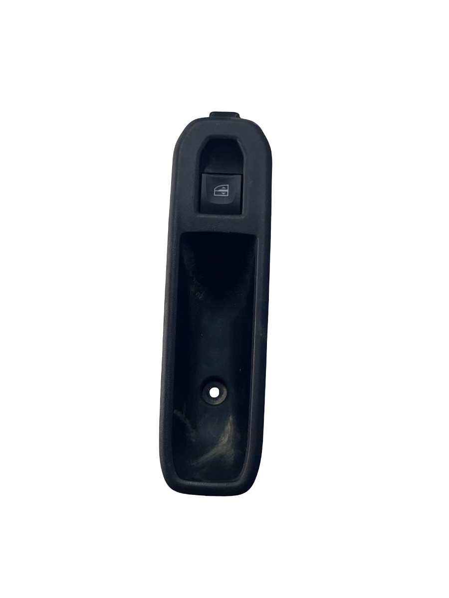 Buton geam electric dreapta spate DACIA DUSTER 2010 ->