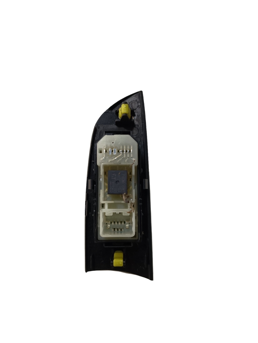 Buton geam electric  dreapta spate LEXUS IS II Saloon GSE2_, ALE2_, USE2_ 2005 - 2013 – foto 2