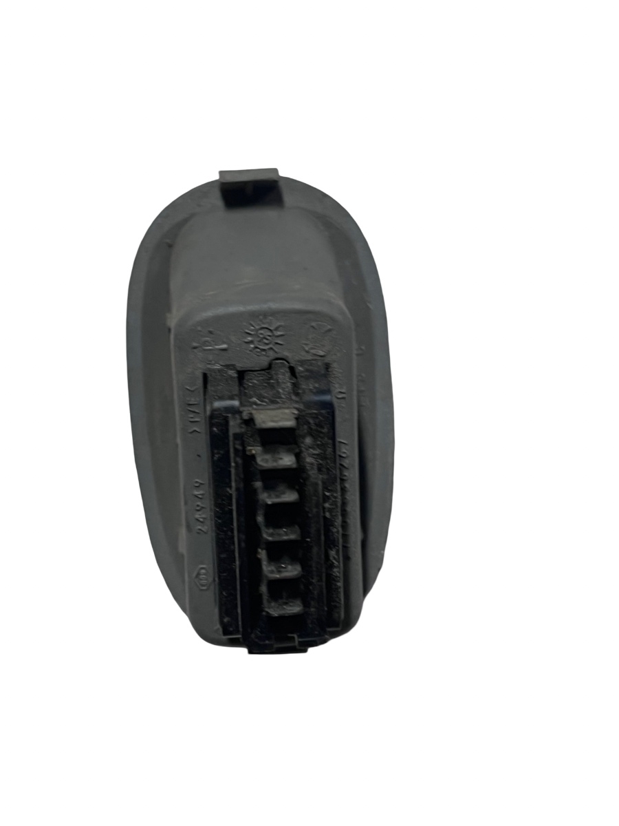 ButoN  geamuri electrice dreapta spate RENAULT SCENIC I RX4 JA0/1_, FA0_ 1999 - 2003 – foto 2