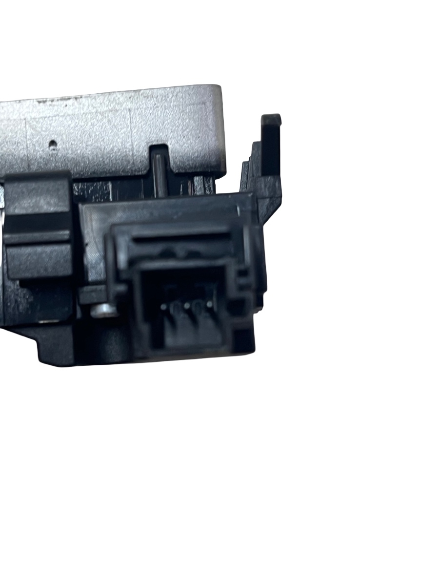 Buton incalzire scaun stanga fata MERCEDES-BENZ C-CLASS W205 2013 - > A2059050004 – foto 3