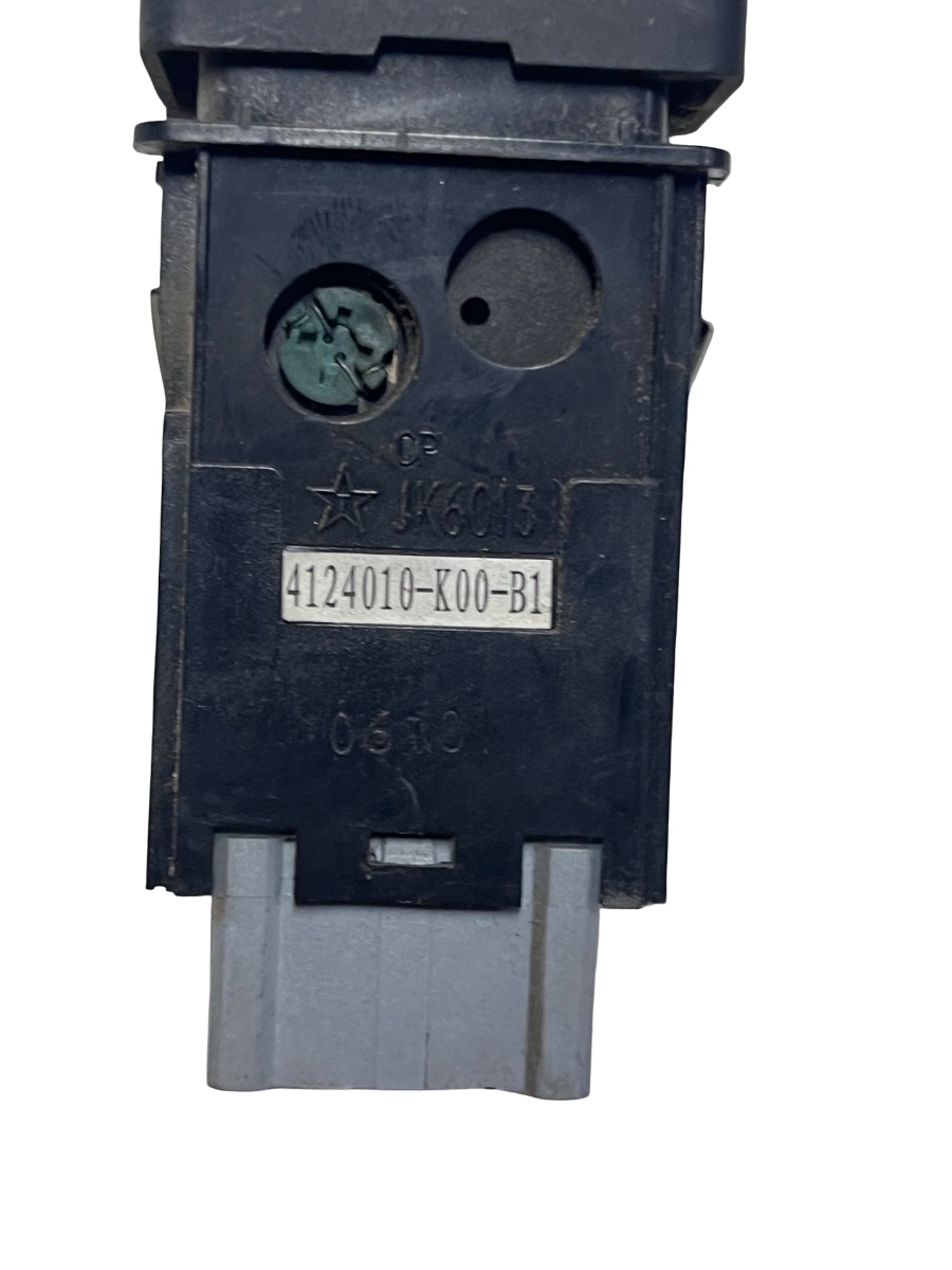Buton lumina ceata spate  GREAT WALL HOVER 2004 - 2010 4124010K00B1 – foto 2