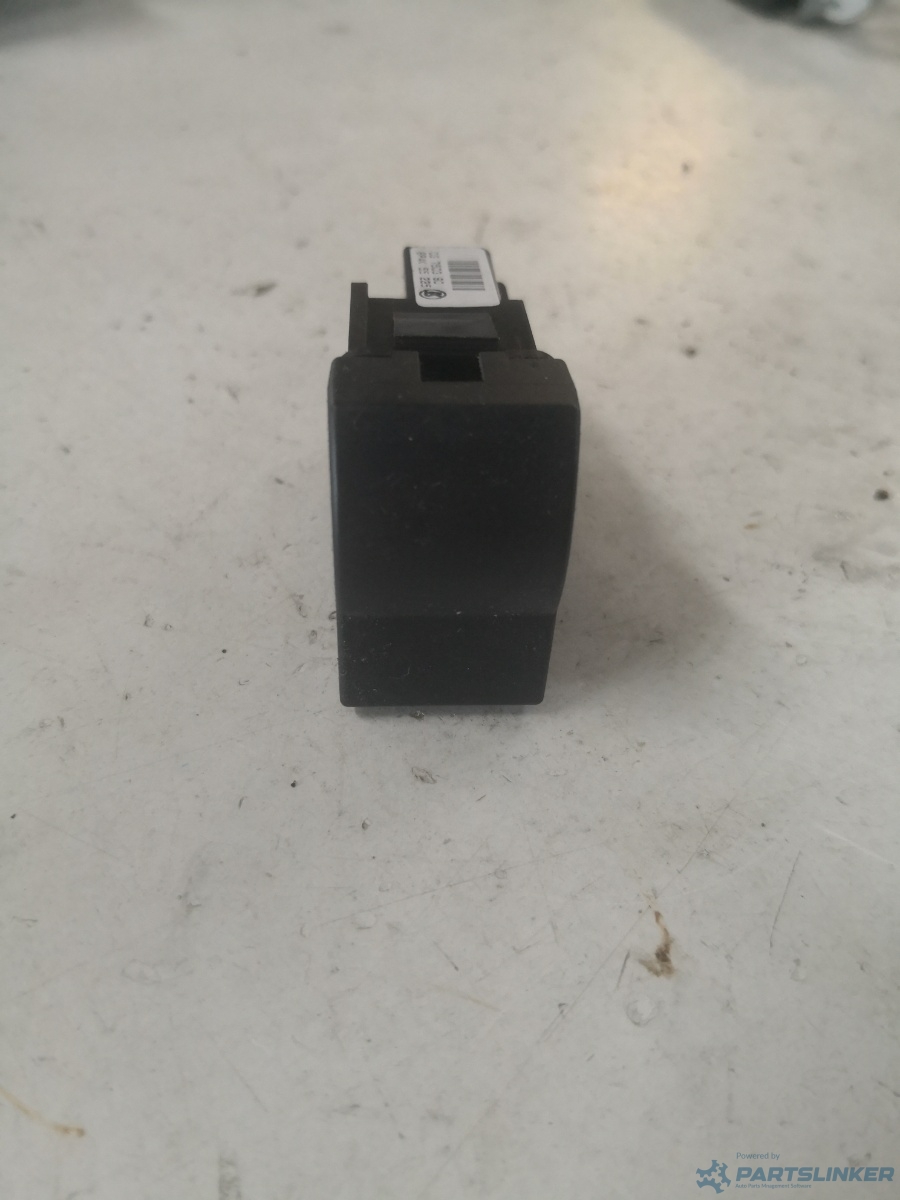 Buton MAZDA 3 2005> OEM 03750390