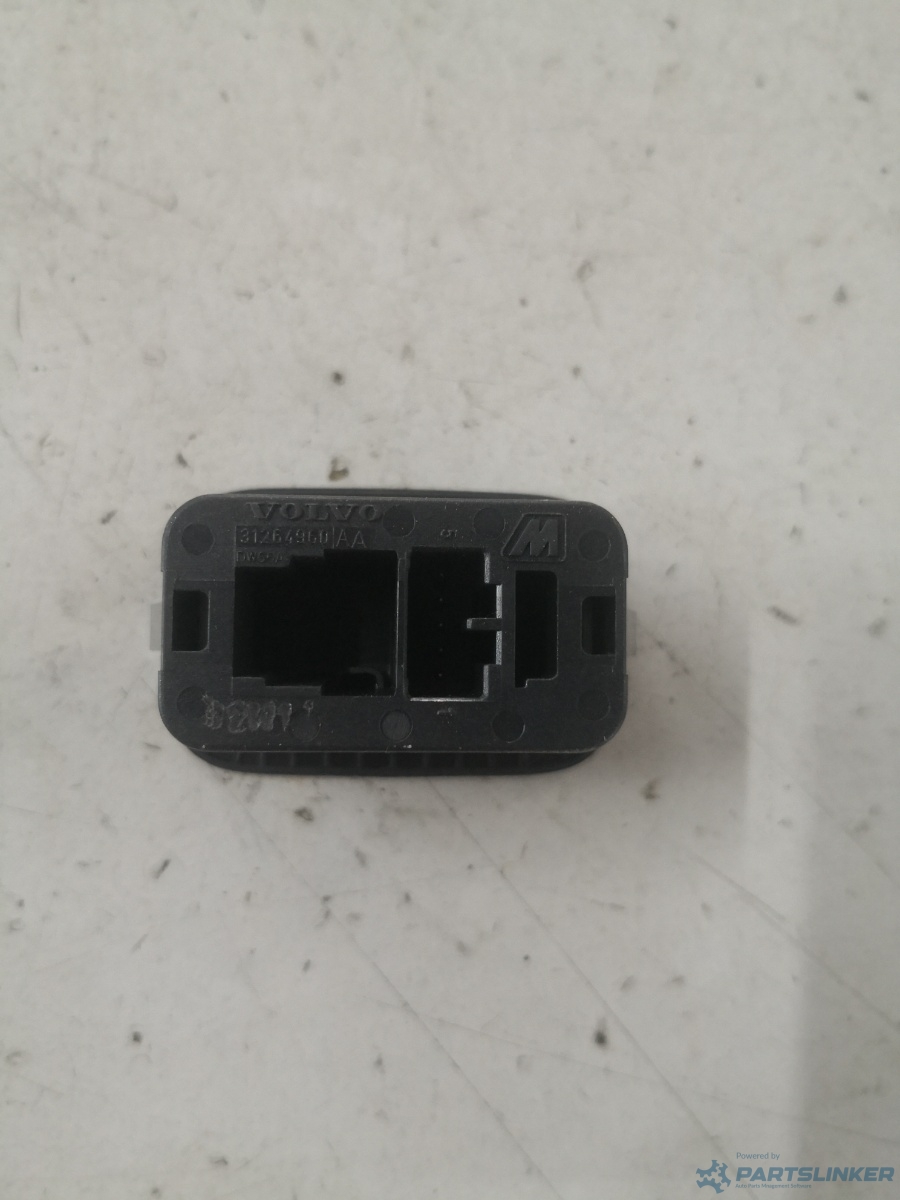Buton portbagaj  VOLVO XC60 (156) [ 2008 - > ] OEM 31264960 – foto 2