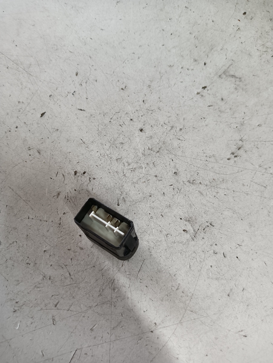 Buton reglaj faruri VOLKSWAGEN CRAFTER 30-50 Box (2E_) [ 2006 - 2016 ] – foto 2