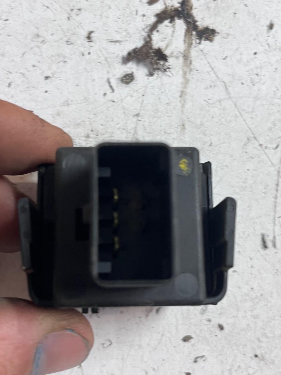 Buton reglaj nivel faruri VOLKSWAGEN TRANSPORTER V Bus 7HB, 7HJ, 7EB, 7EJ, 7EF, 7EG, 7HF, 7E0941333 – foto 2
