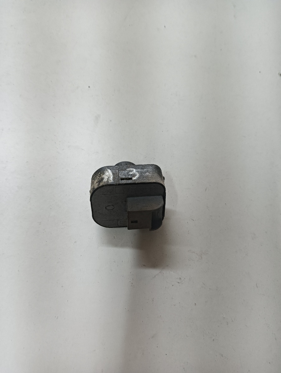 Buton reglaj oglinzi  AUDI A3 8L1 1996 - 2006 – foto 2