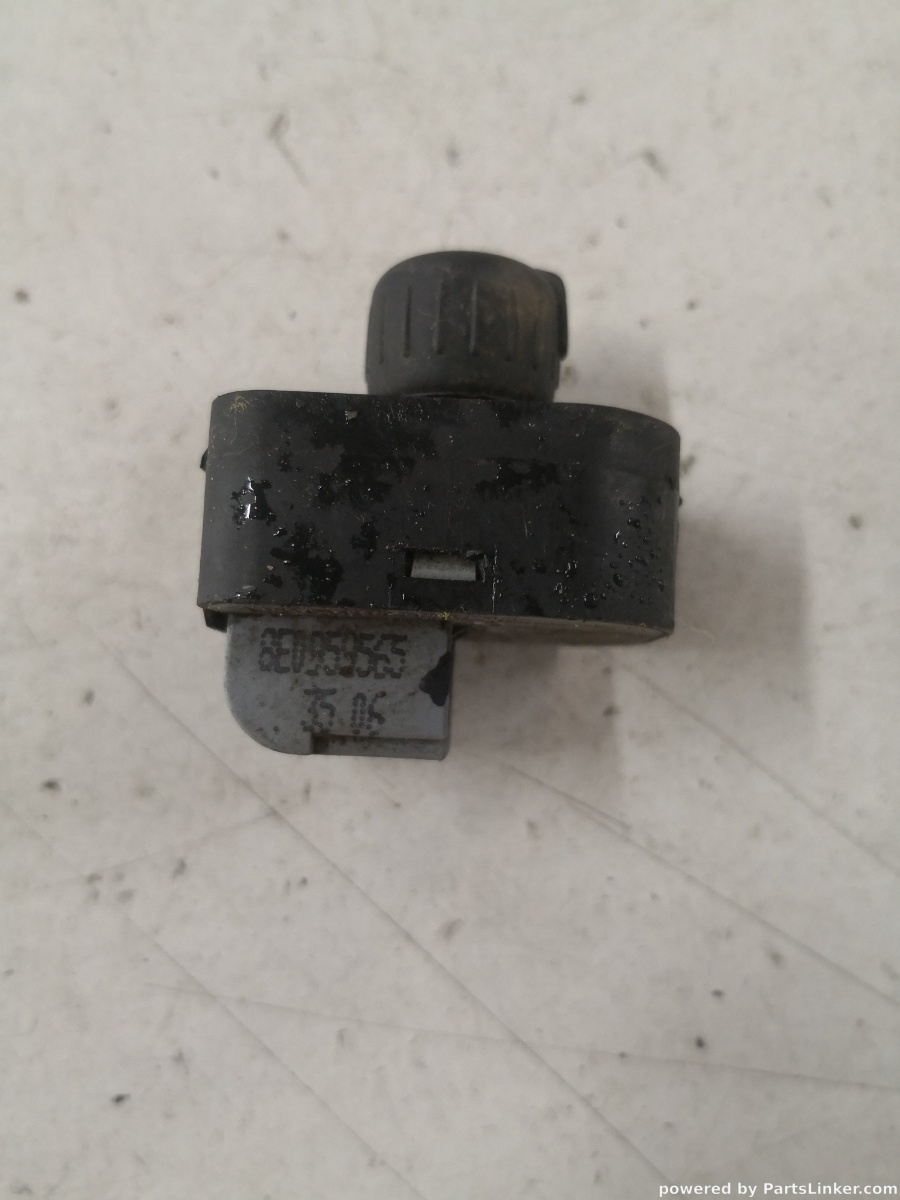 Buton reglaj oglinzi AUDI A3 II (8P1) [ 2003 - 2013 ] OEM 8e0959565 – foto 2
