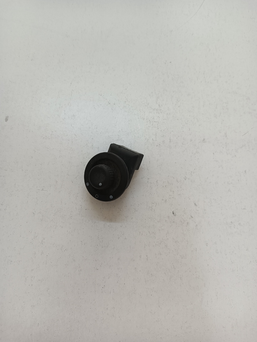 Buton reglaj oglinzi  DACIA LOGAN LS_ 2004 - >