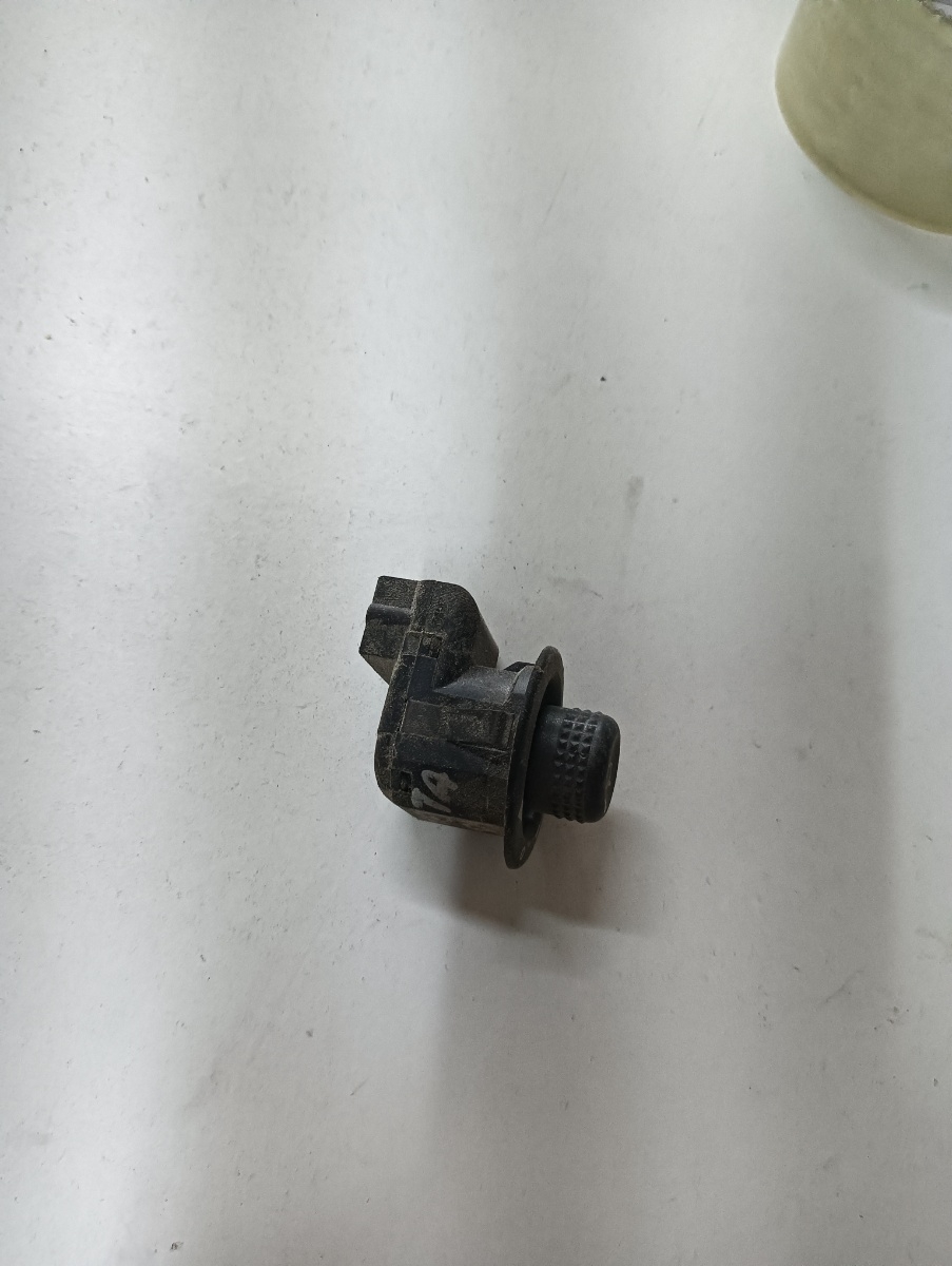 Buton reglaj oglinzi  FORD FIESTA IV JA_, JB_ 1995 - 2002 – foto 2