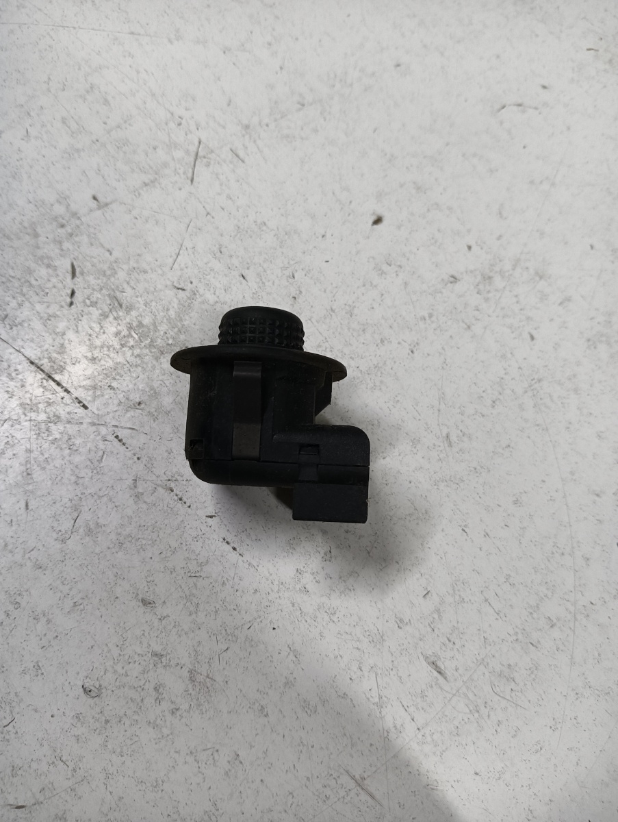Buton reglaj oglinzi  FORD FIESTA V JH_, JD_ 2001 - 2010 – foto 2